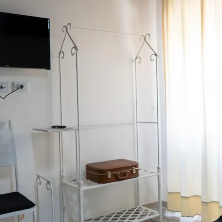 Badde Amena Pensión